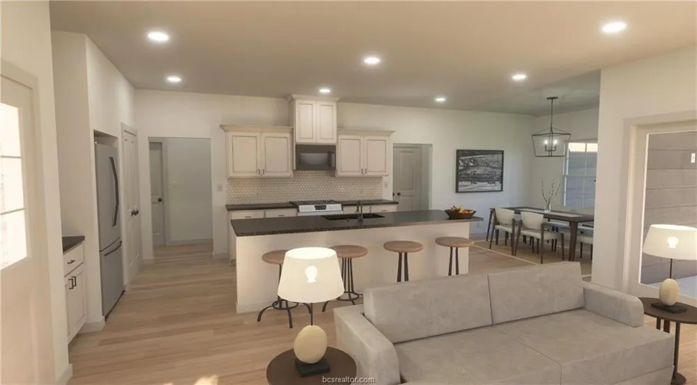 2121 Manning Bryan, TX 77803