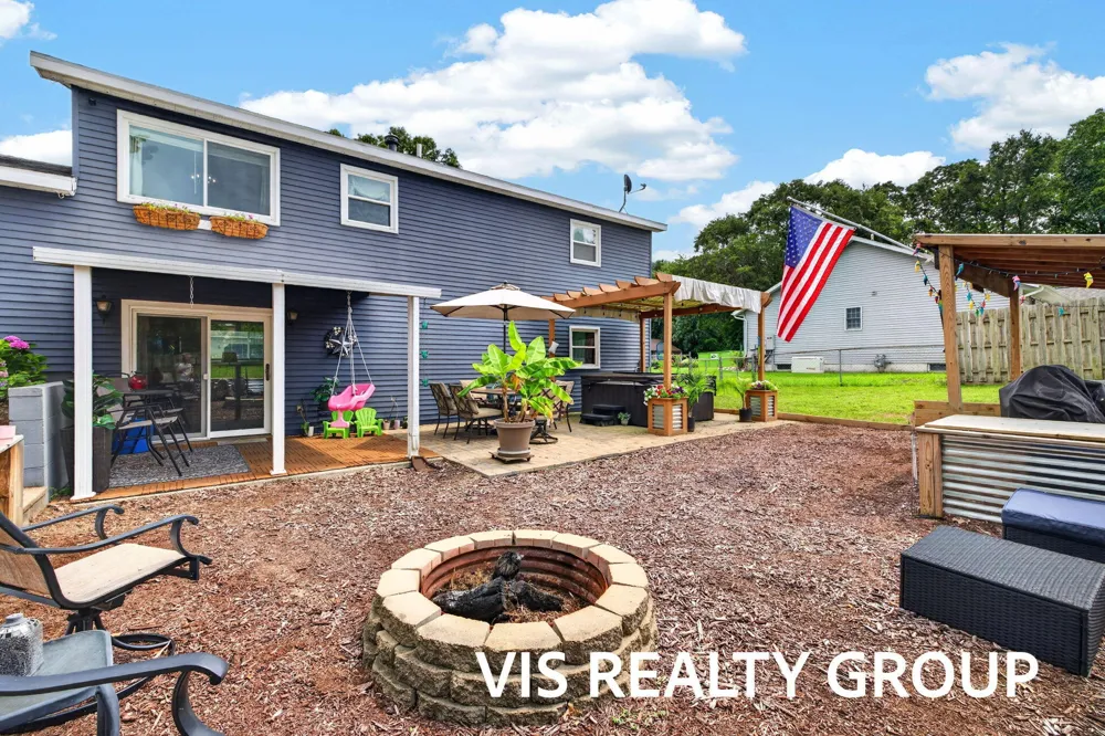 531 E Chadwick Drive Muskegon, MI 49445