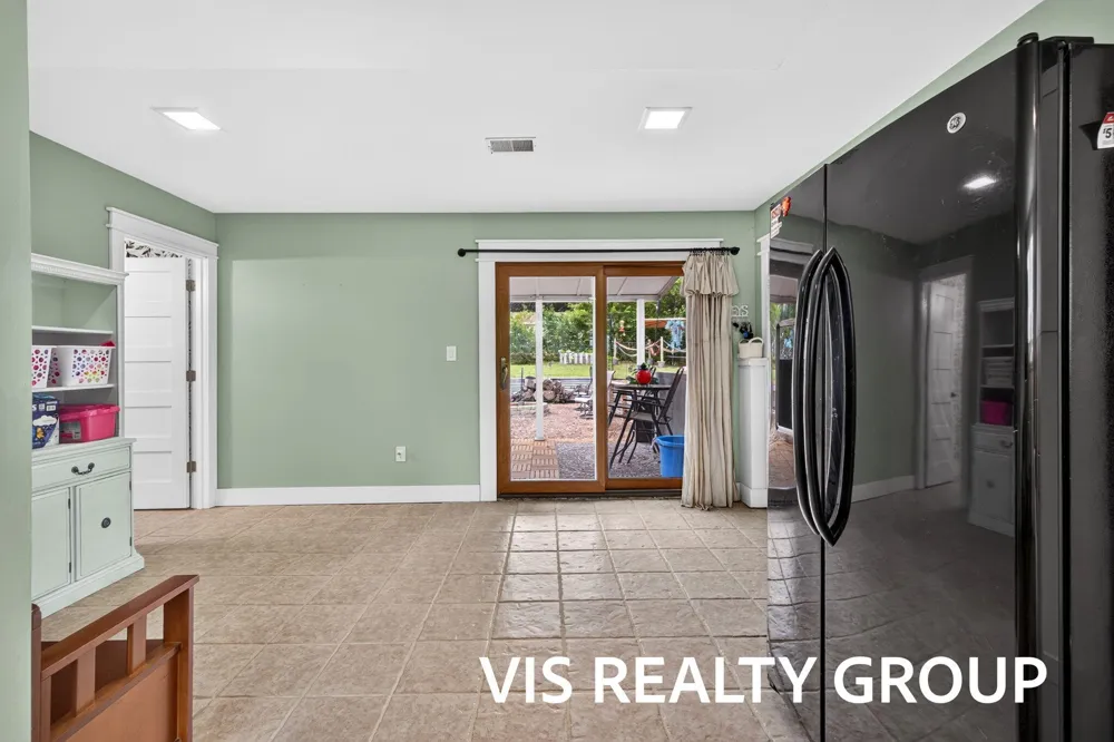 531 E Chadwick Drive Muskegon, MI 49445