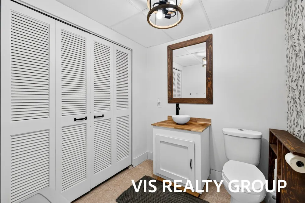 531 E Chadwick Drive Muskegon, MI 49445