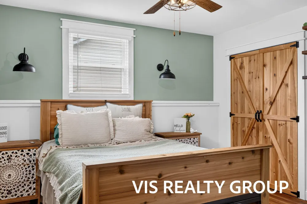 531 E Chadwick Drive Muskegon, MI 49445