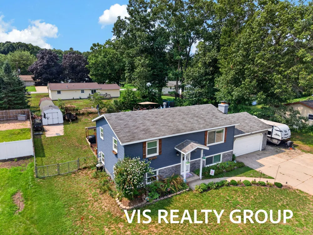 531 E Chadwick Drive Muskegon, MI 49445