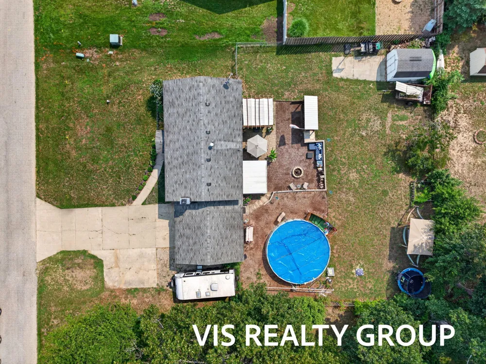 531 E Chadwick Drive Muskegon, MI 49445