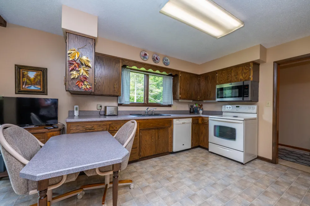 9254 Garr Road Berrien Springs, MI 49103