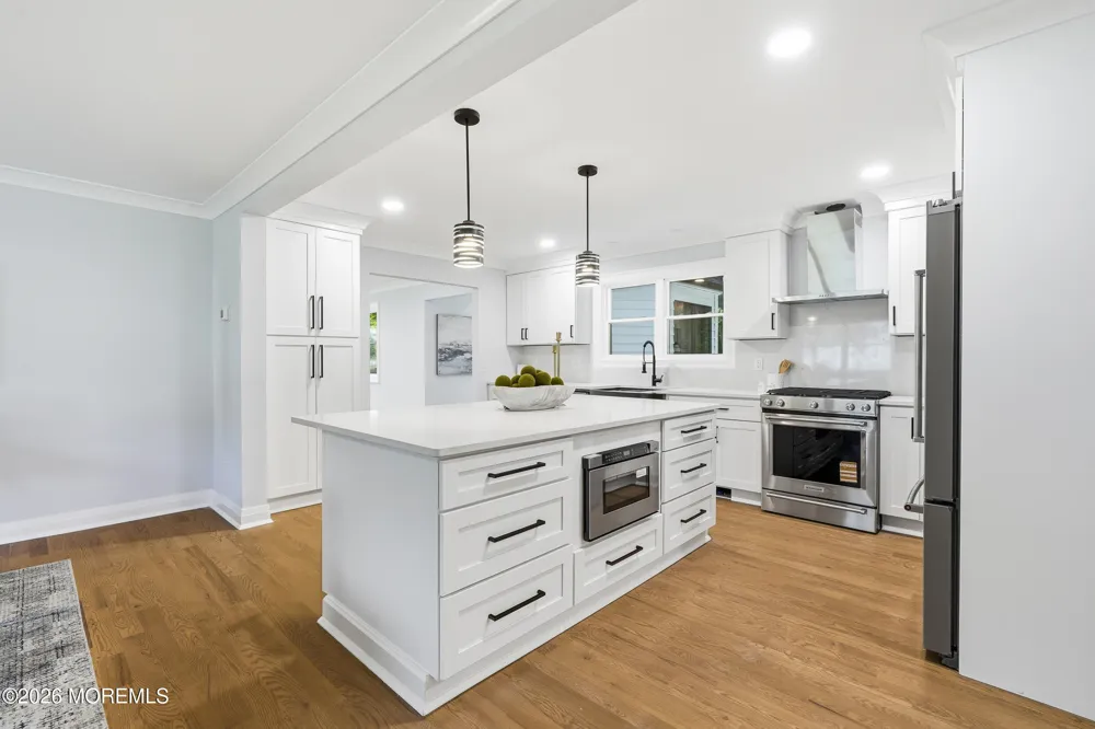 7 Pilgrim Hollow Road Ocean, NJ 07712