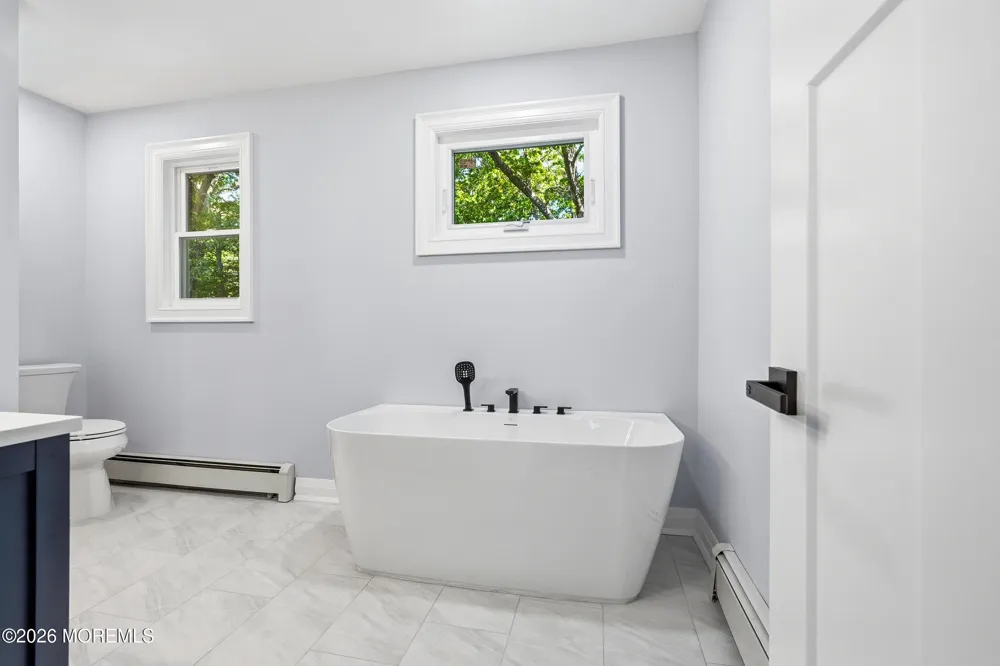 7 Pilgrim Hollow Road Ocean, NJ 07712
