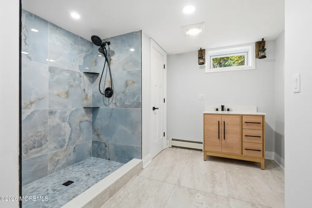 7 Pilgrim Hollow Road Ocean, NJ 07712