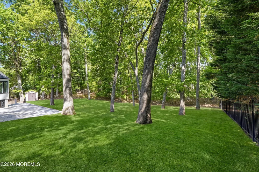 7 Pilgrim Hollow Road Ocean, NJ 07712