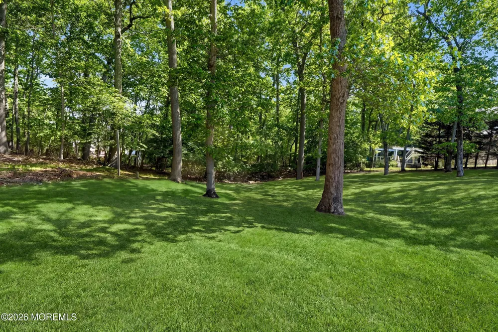 7 Pilgrim Hollow Road Ocean, NJ 07712