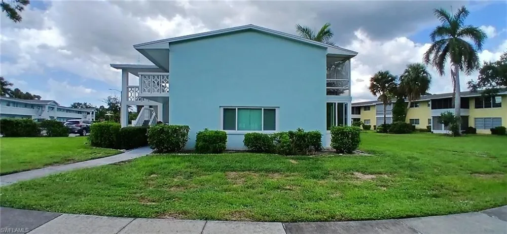 1207 Tropic Terrace North Fort Myers, FL 33903