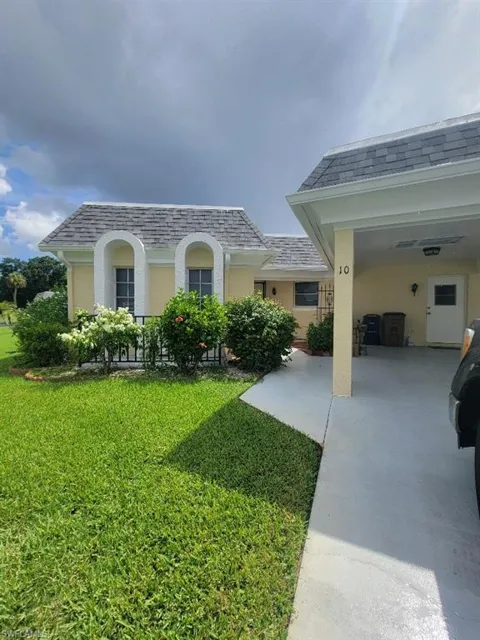 10 Regency Court