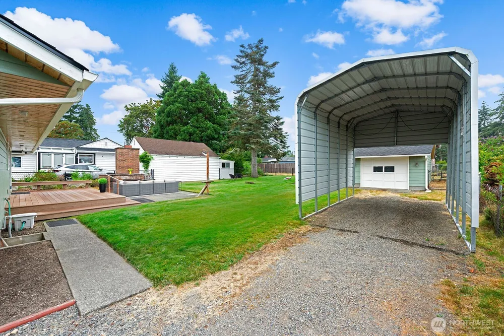16026 16th Avenue SW Burien, WA 98166