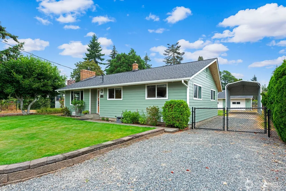 16026 16th Avenue SW Burien, WA 98166