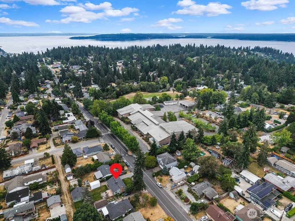 16026 16th Avenue SW Burien, WA 98166