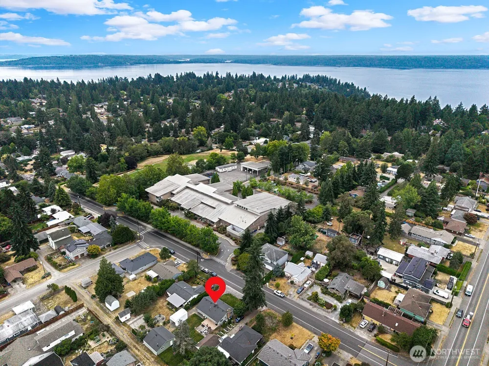 16026 16th Avenue SW Burien, WA 98166
