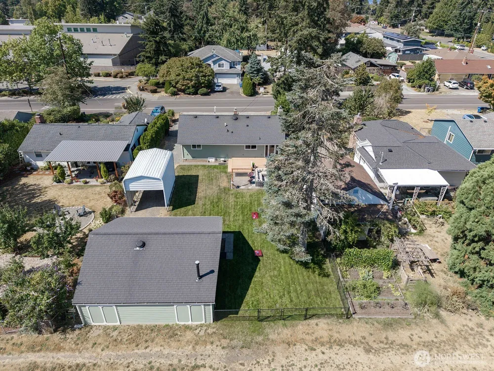 16026 16th Avenue SW Burien, WA 98166