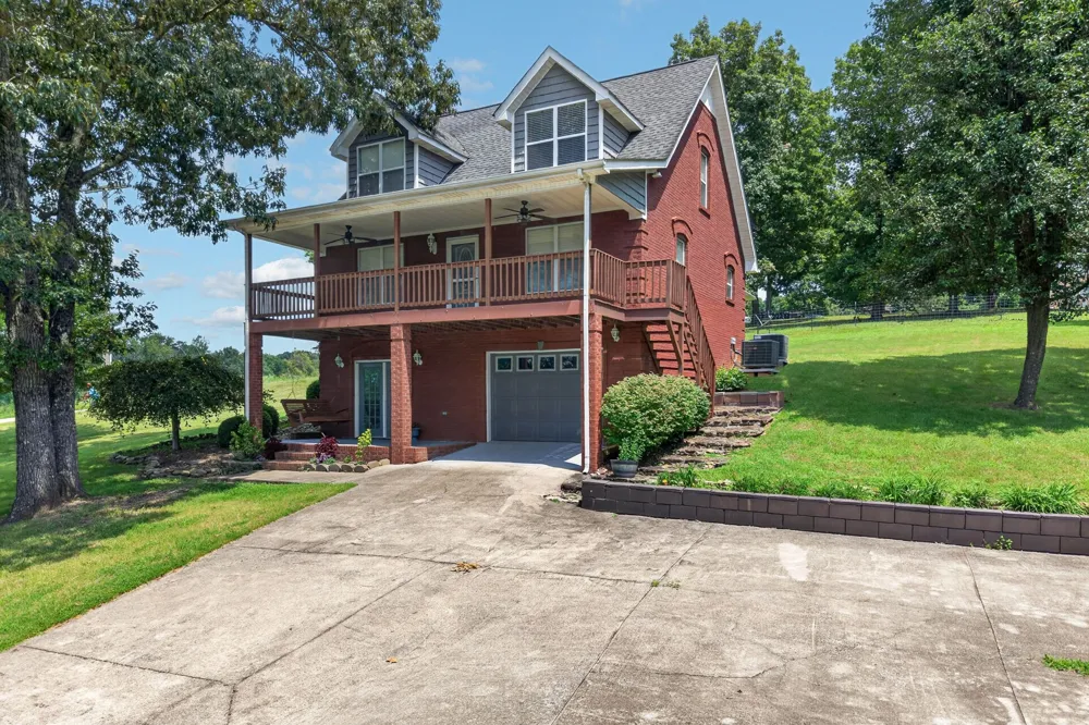 254 Sherwood Forest Rd Livingston, TN 38570