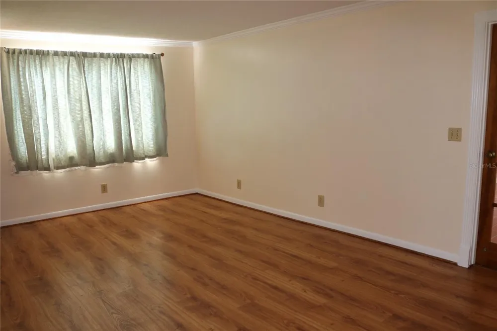 2620 HOWARD STREET Mulberry, FL 33860