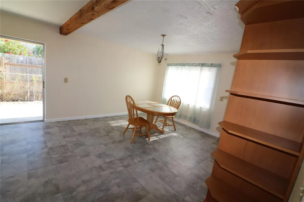 2620 HOWARD STREET Mulberry, FL 33860
