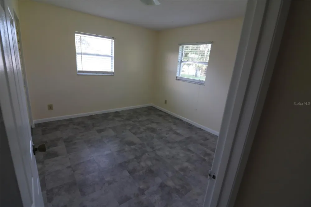 2620 HOWARD STREET Mulberry, FL 33860