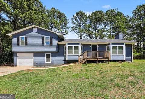 150 James CT