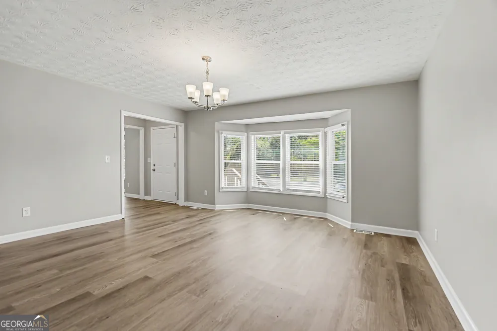 150 James CT Palmetto, GA 30268