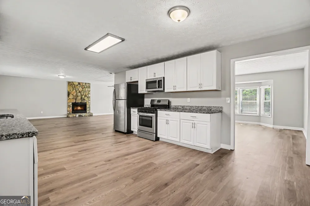 150 James CT Palmetto, GA 30268