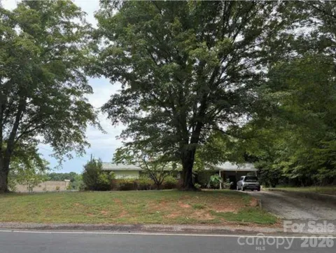 210 Sharon Road