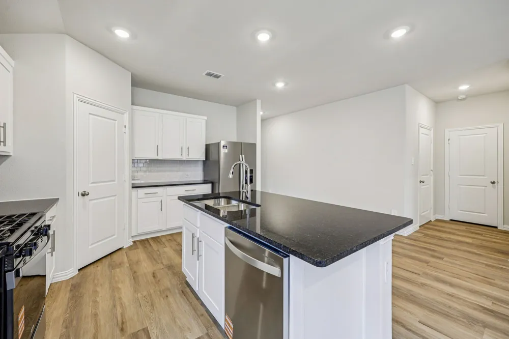2127 Longchamp Lane Seagoville, TX 75159
