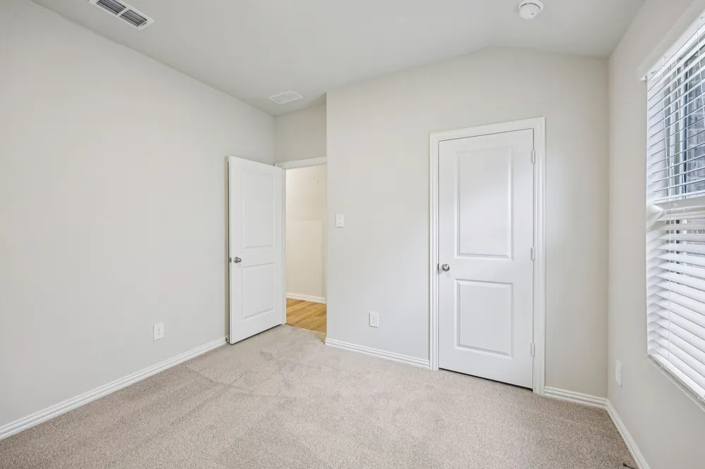2127 Longchamp Lane Seagoville, TX 75159