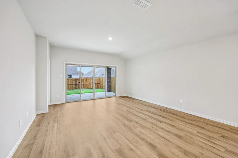 2127 Longchamp Lane Seagoville, TX 75159