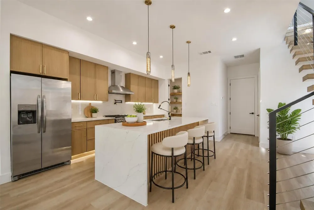 2334 Wycliff Avenue Dallas, TX 75219