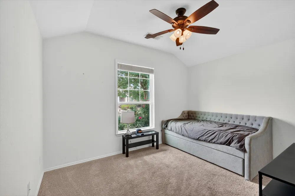 1809 6th Street Argyle, TX 76226