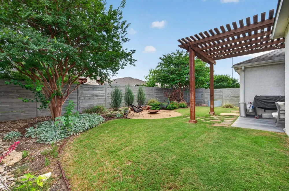 1809 6th Street Argyle, TX 76226