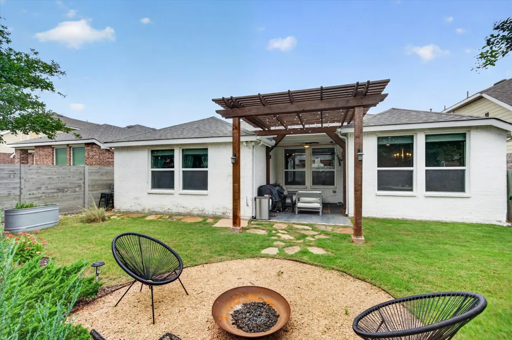1809 6th Street Argyle, TX 76226