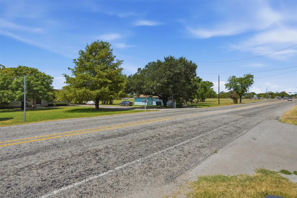 2471 Fm 740 Heath, TX 75032