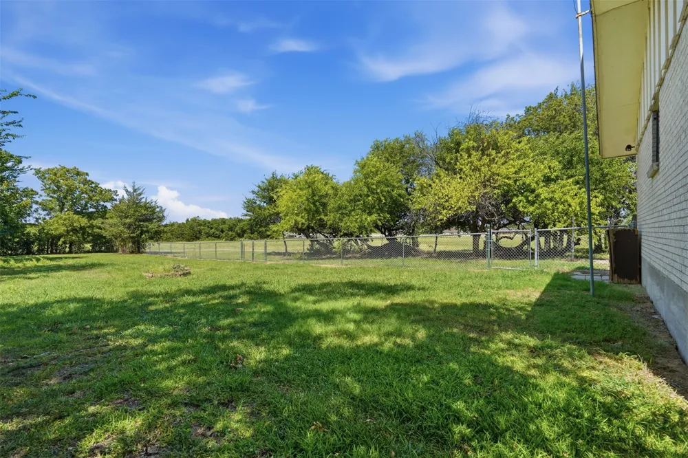 2471 Fm 740 Heath, TX 75032