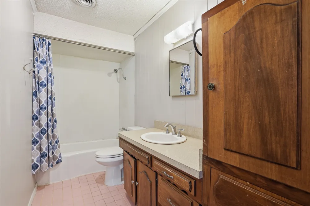 2471 Fm 740 Heath, TX 75032