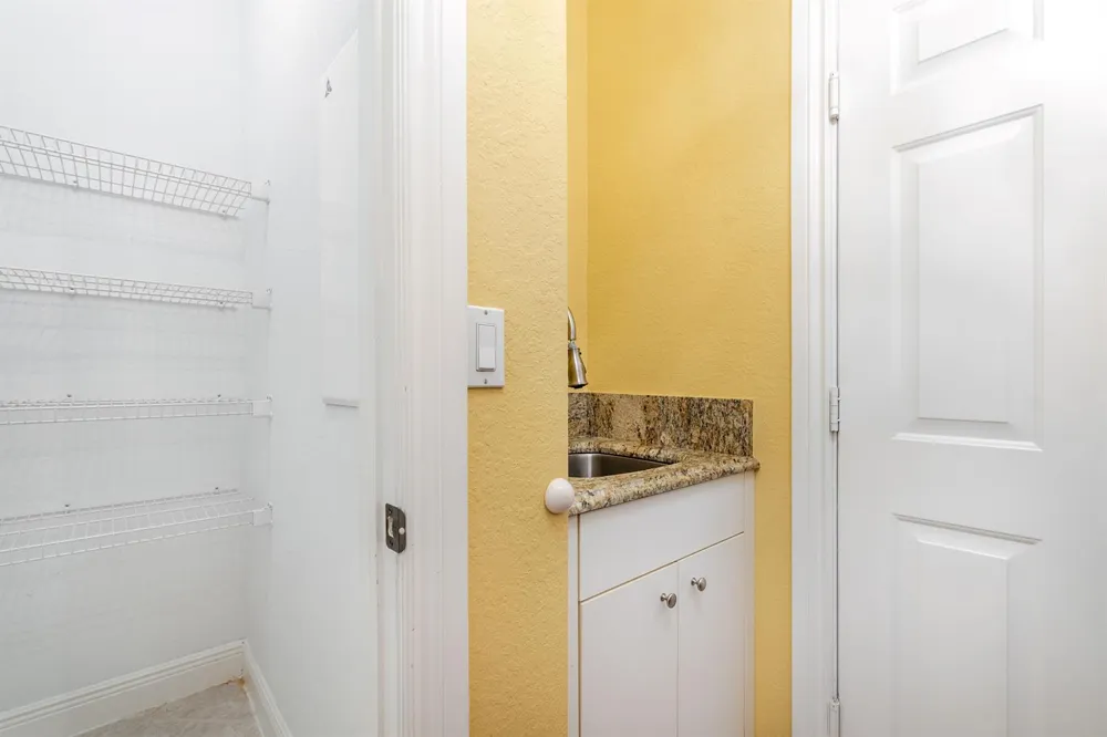 112 ISOLA CIRCLE Royal Palm Beach, FL 33411