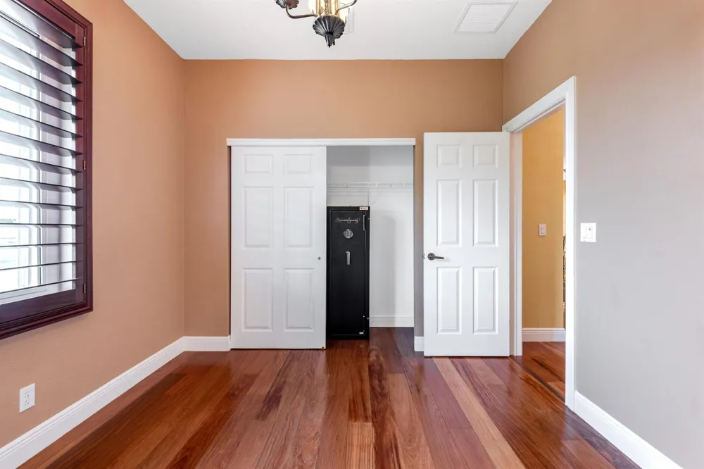 112 ISOLA CIRCLE Royal Palm Beach, FL 33411
