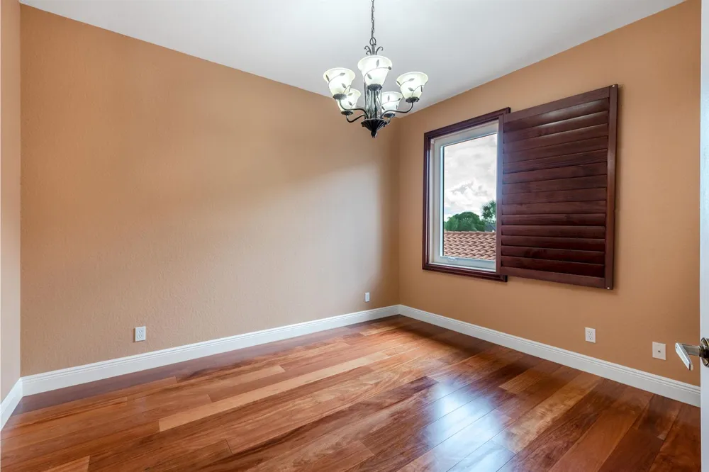 112 ISOLA CIRCLE Royal Palm Beach, FL 33411