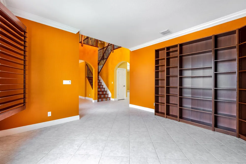 112 ISOLA CIRCLE Royal Palm Beach, FL 33411