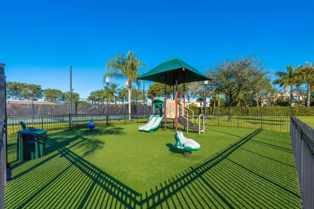 112 ISOLA CIRCLE Royal Palm Beach, FL 33411