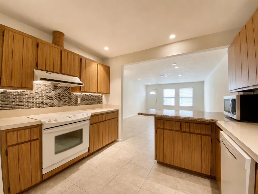 6171 ROGER STREET Jupiter, FL 33458