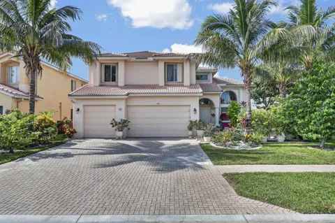 120 ISOLA CIRCLE