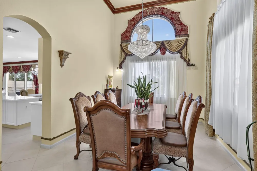 120 ISOLA CIRCLE Royal Palm Beach, FL 33411