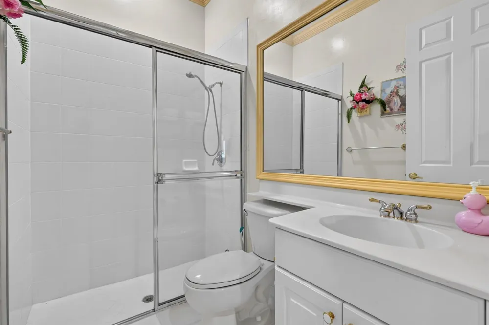 120 ISOLA CIRCLE Royal Palm Beach, FL 33411