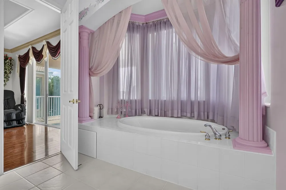 120 ISOLA CIRCLE Royal Palm Beach, FL 33411