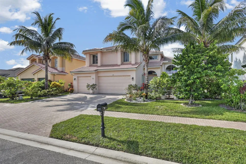 120 ISOLA CIRCLE Royal Palm Beach, FL 33411