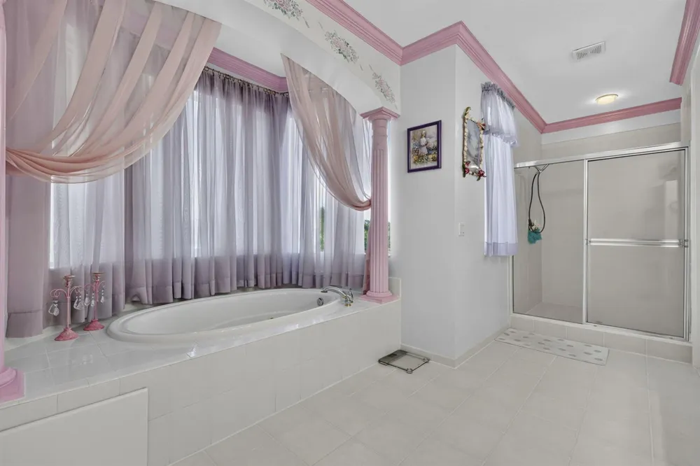 120 ISOLA CIRCLE Royal Palm Beach, FL 33411